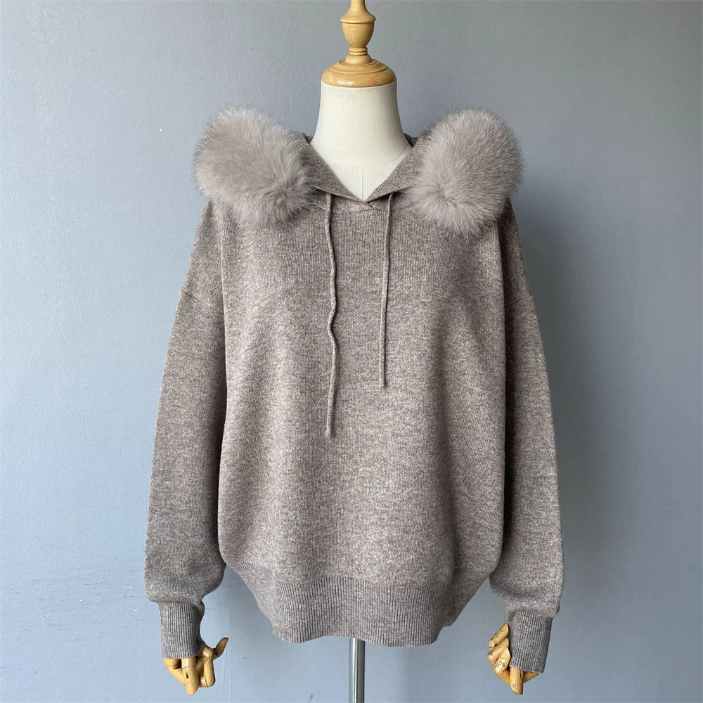 Clementine - Brooklyn gebreide trui en broek met kraag van echt vossenbont