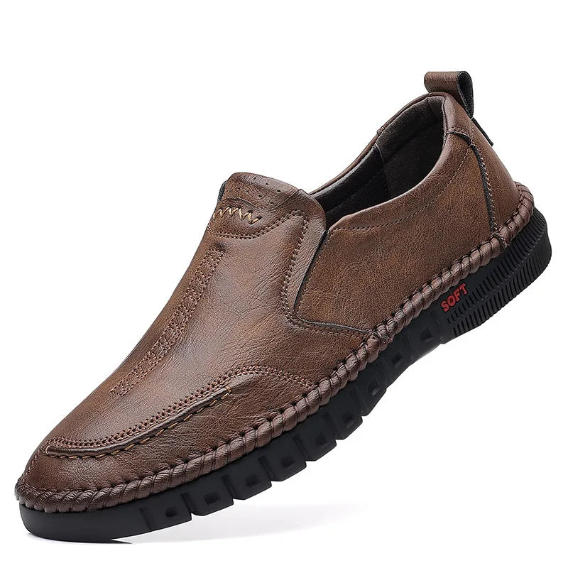 DAAN - Ademende leren heren loafers