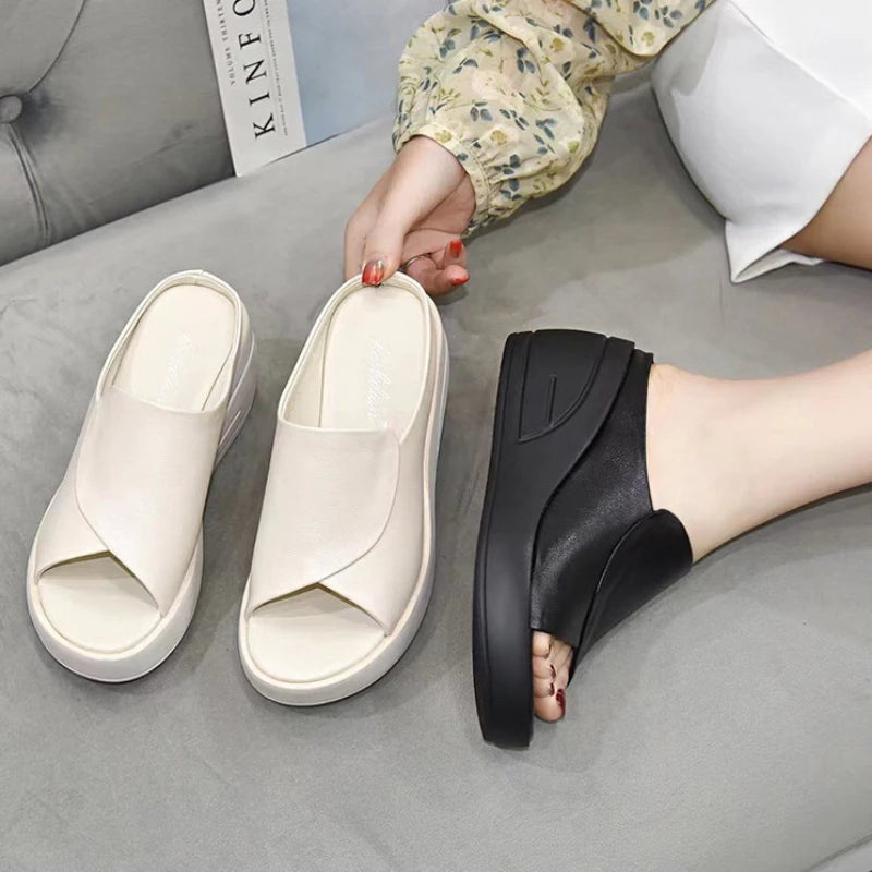 SUZANNE - Strandslippers met platform voor dames