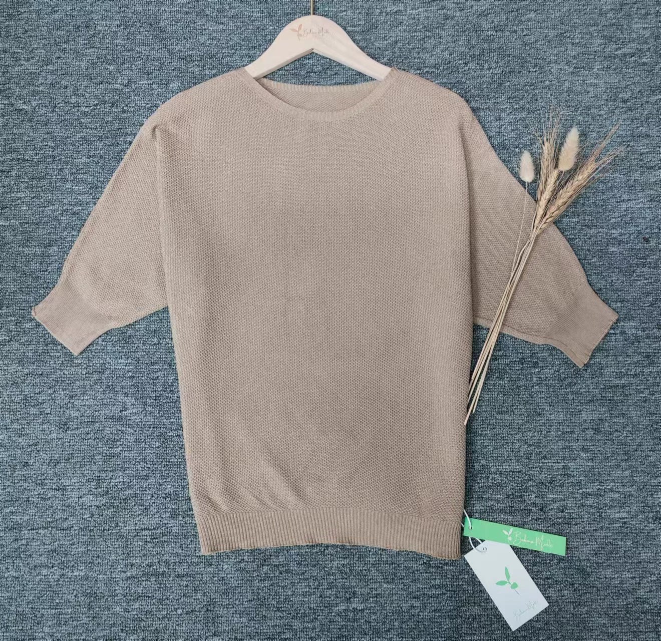 MILA - Chique gouden effen kleur trui