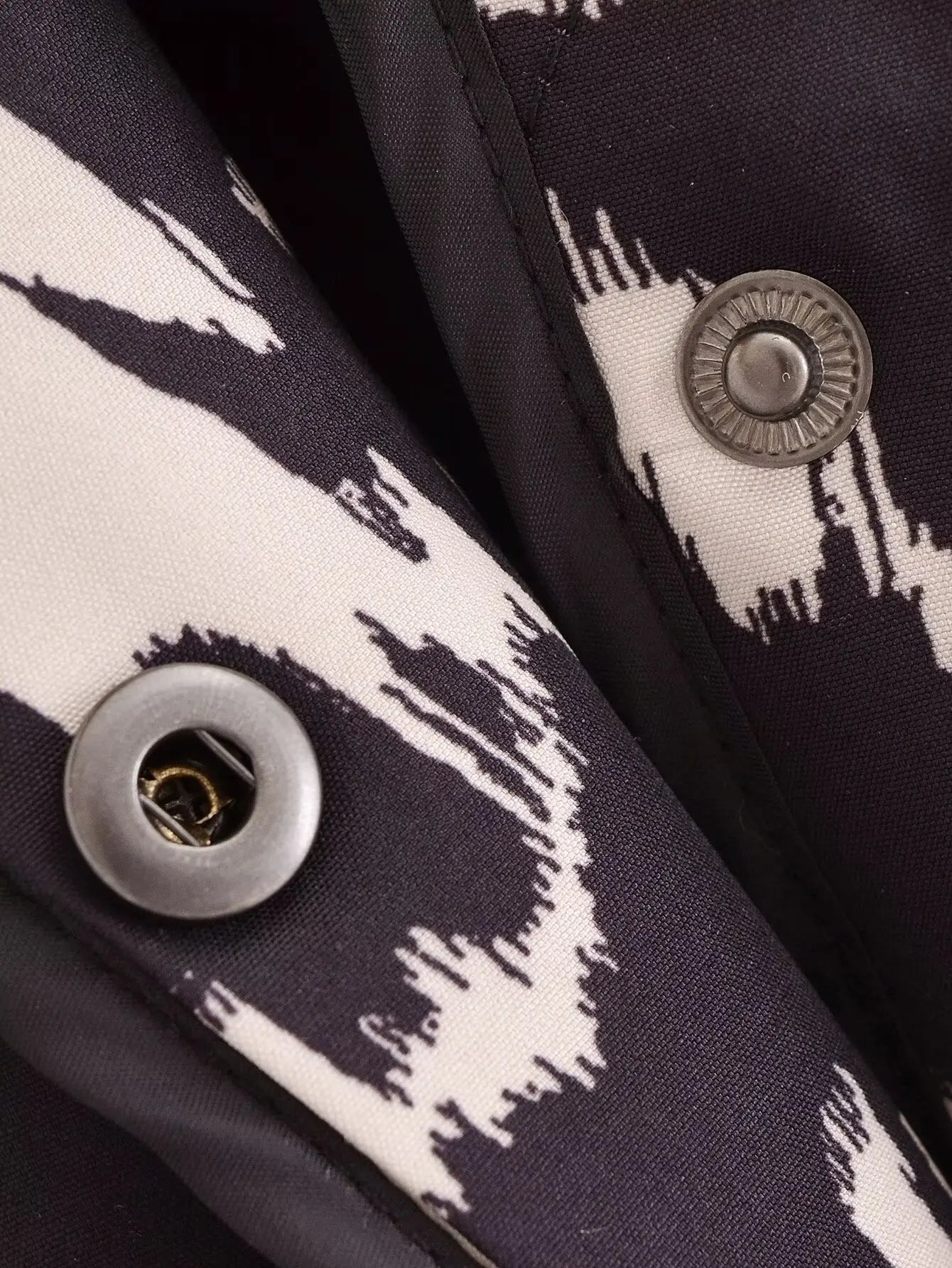 Amani - Trendy Quilted Jacket met dierenprint voor dames