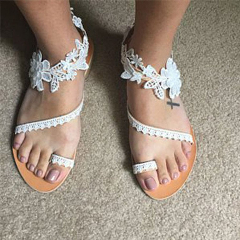 MIA - Elegante kanten pantoffels met bloemmotief voor dames in grote maten