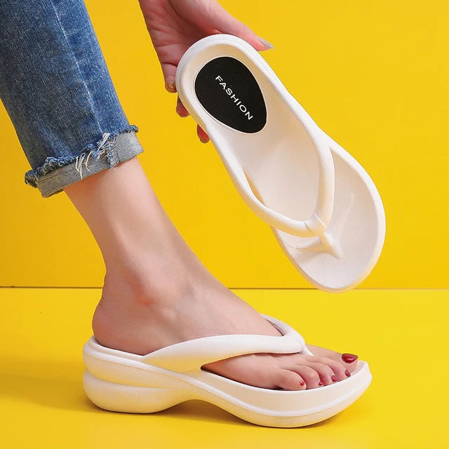 EMMA - Platformslippers met cliptoe voor antislip