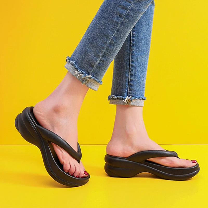 EMMA - Platformslippers met cliptoe voor antislip