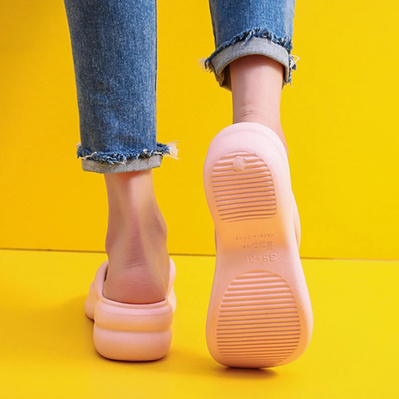 EMMA - Platformslippers met cliptoe voor antislip
