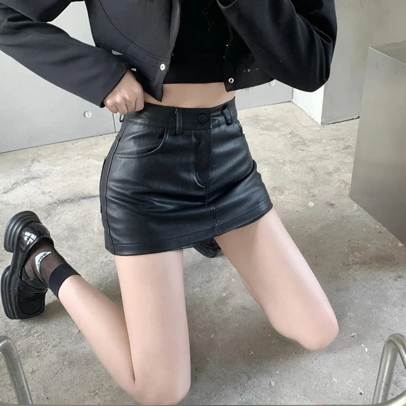 NADIA - PU-lederen Shorts Rok