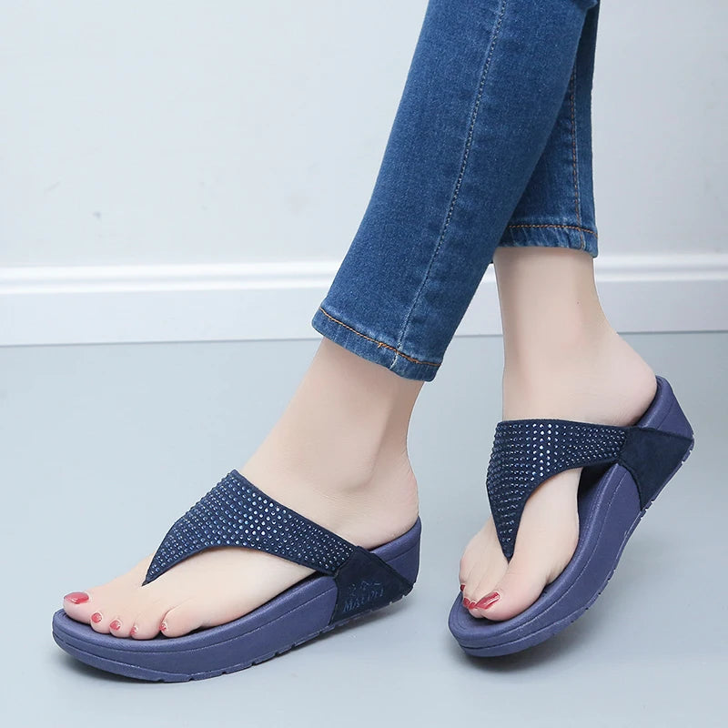WILMA - Zomerslippers met strass en plateauzool voor dames