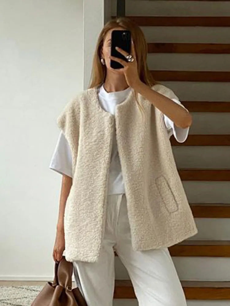 MIA - Oversized teddy gilet