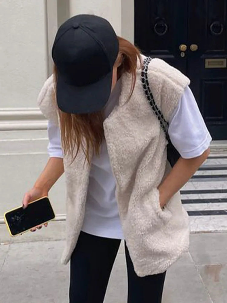 MIA - Oversized teddy gilet