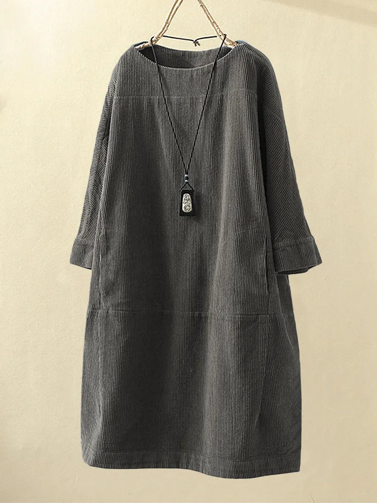 SANDRA - Relaxte corduroy jurk met lange mouwen