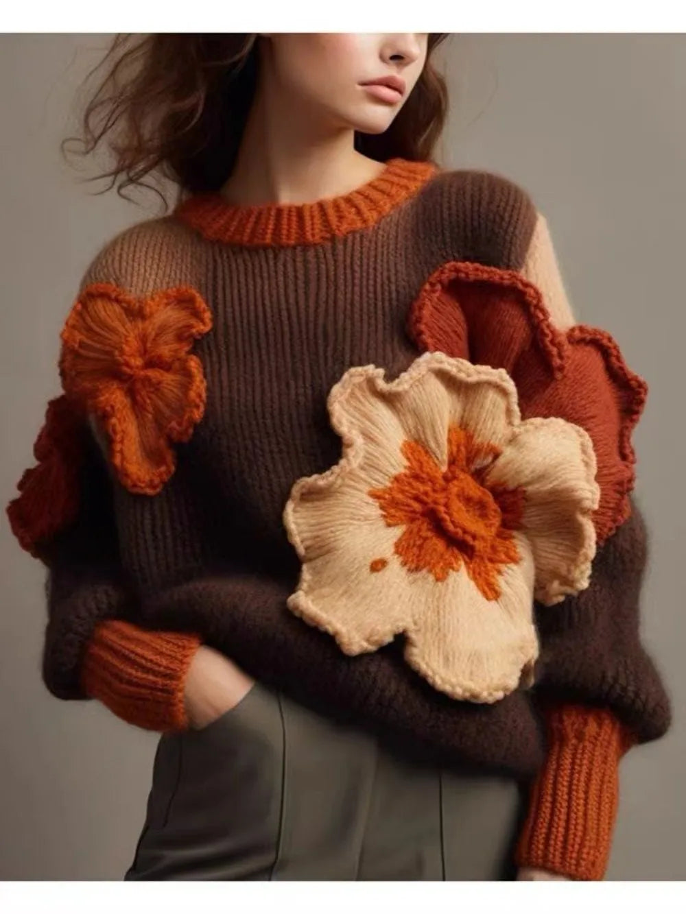 Wynona - Exquisite Sweater met Bloemmotief en Contrastkleur