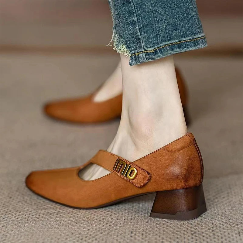 Jessalyn - Stijlvolle Oxford damesschoenen met middelhoge hakken