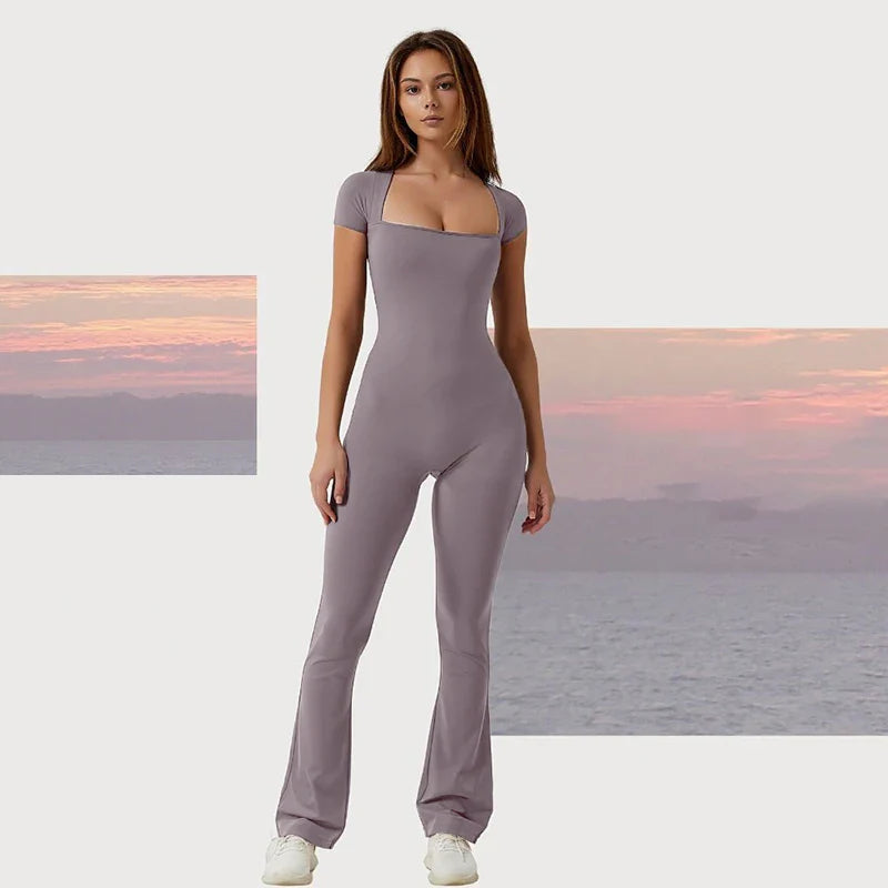 CLARA - Bodycon Jumpsuit met Uitlopende Broek