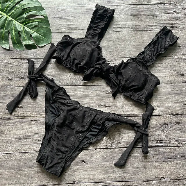 MARGO - Bikini Set met Ruches in effen kleur - Draadloos, lage taille