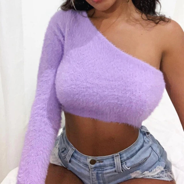 Heleen - Lavendelkleurige pluizige crop top met één schouder en lange mouwen voor dames