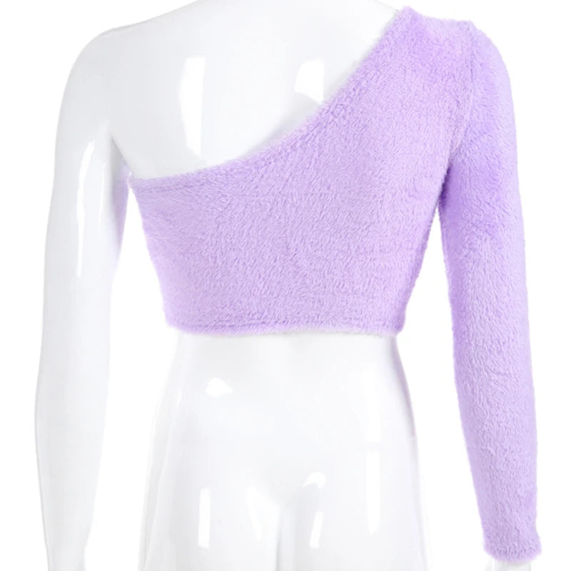 Heleen - Lavendelkleurige pluizige crop top met één schouder en lange mouwen voor dames