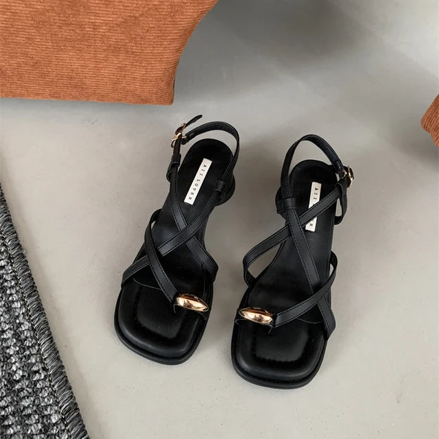 JACK - Dames Gladiator Sandalen met smalle band, clip teen en dikke hak