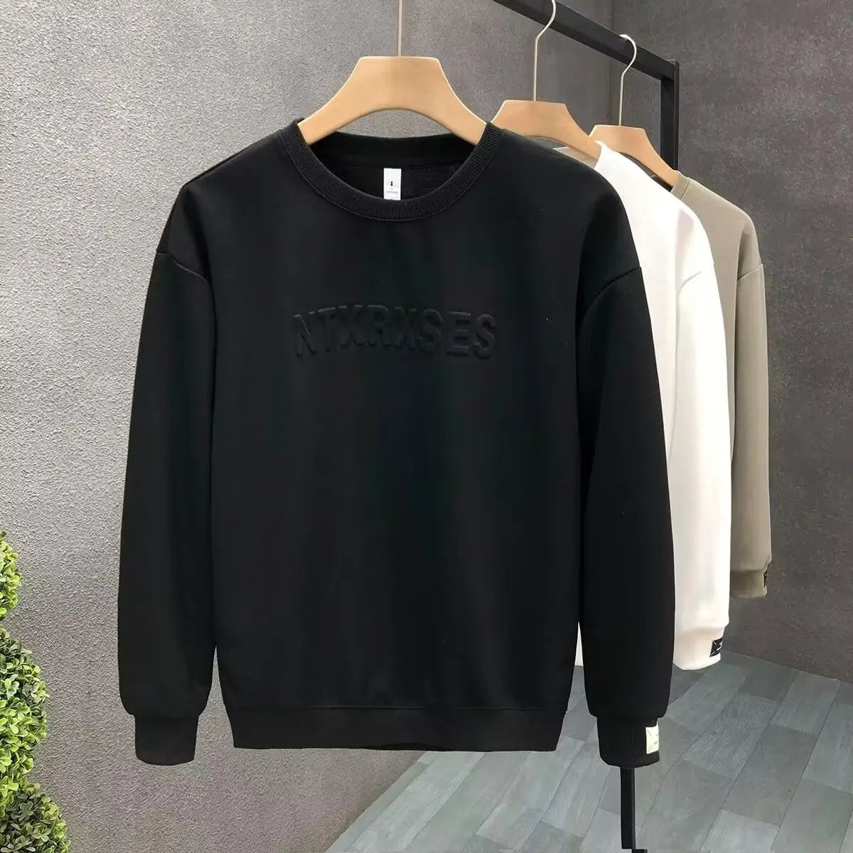 Daryl - Heren Sweatshirt met effen zwarte ronde hals